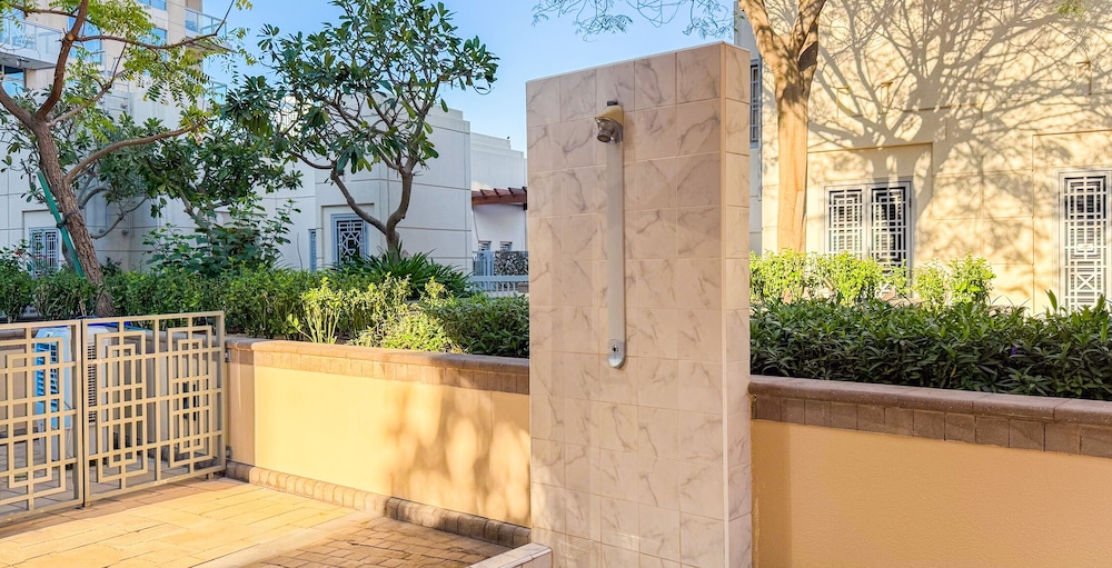 LUX Burj Khalifa Fountain View Residence
