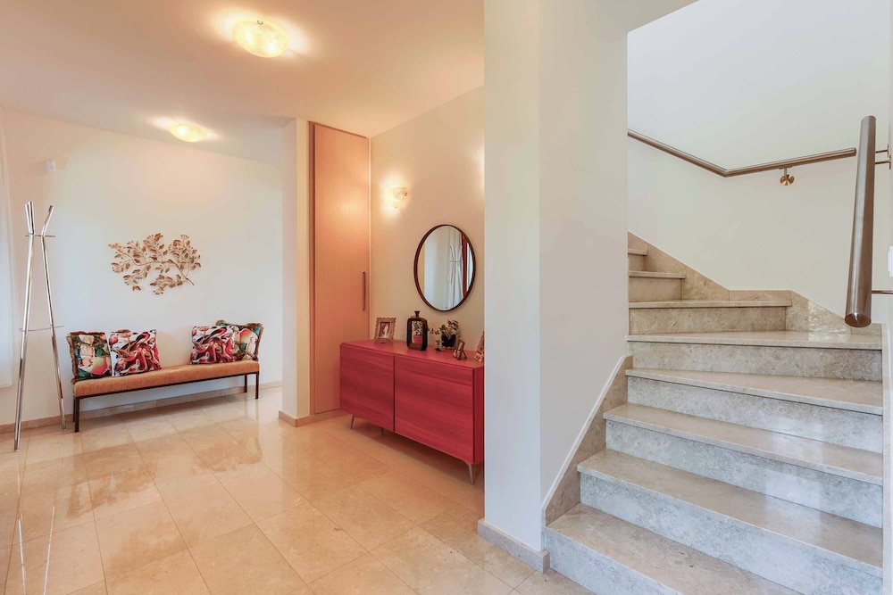Aphrodite Hills Mythos Collection Villa Av05