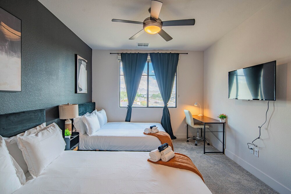 ROVE LIVING/KB - Scottsdale Grand