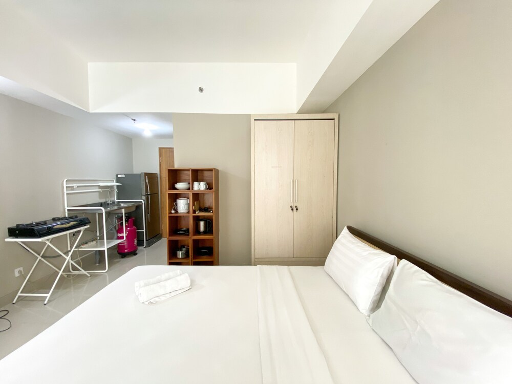Great Choice Studio Apartment LRT City Jatibening, เบคาซี - 15