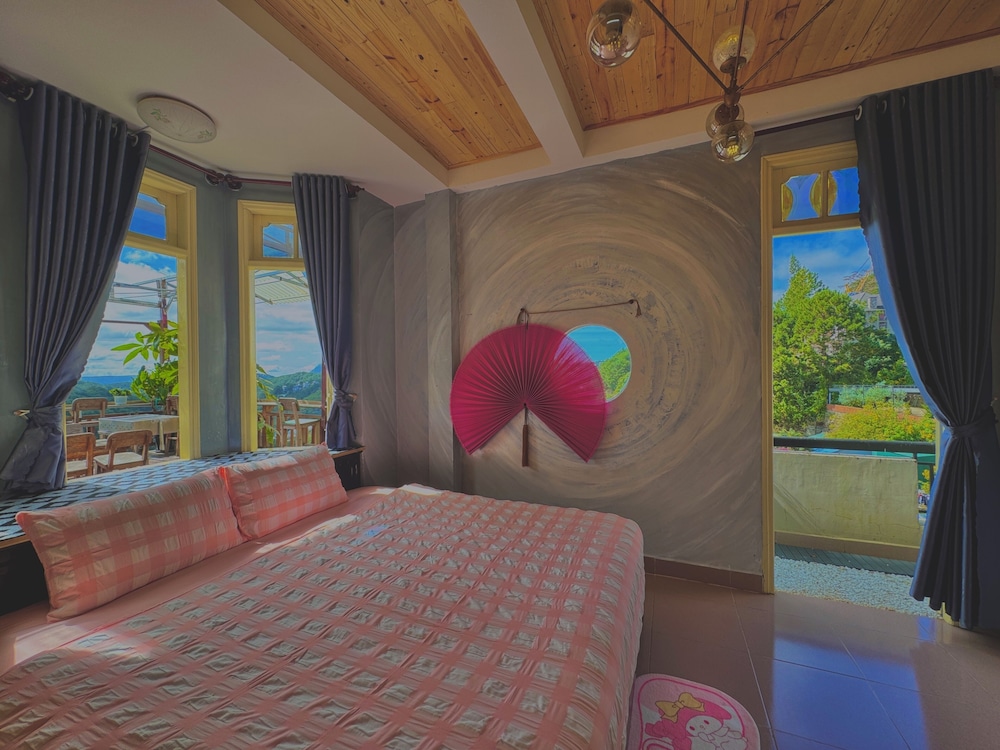 My Stay 1 Le Van Tam