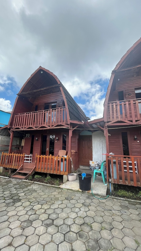 Quen'z Cabin
