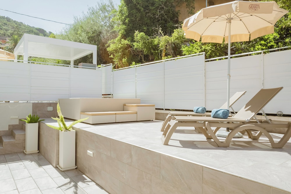 Hotiday Apartments Cefalù