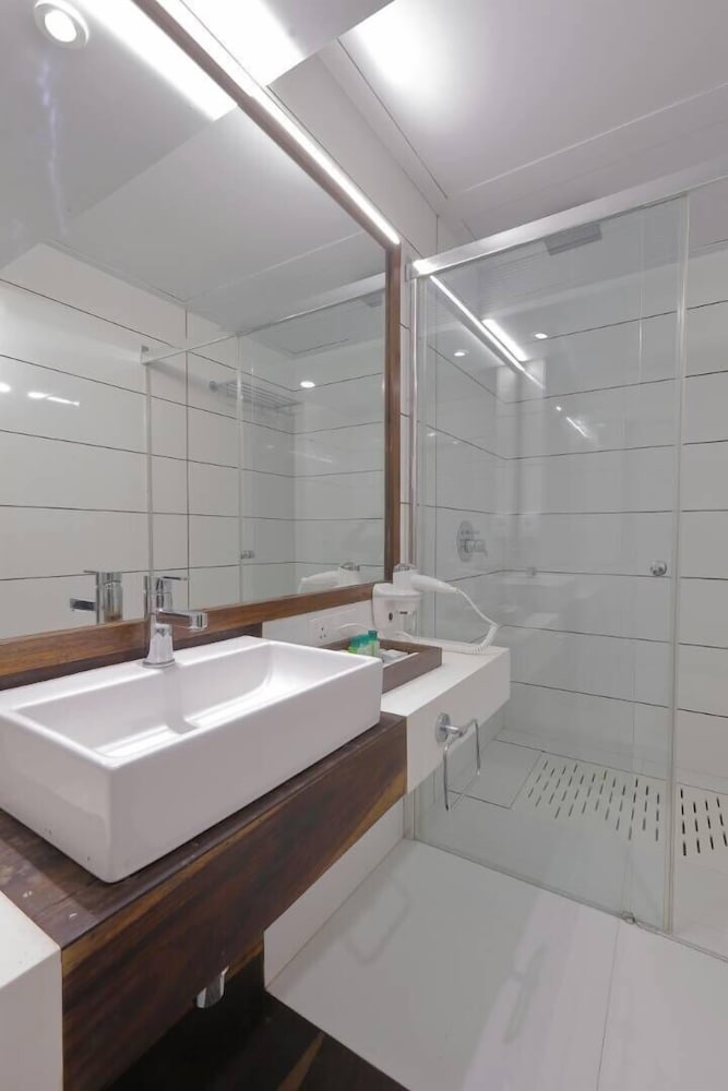 Hotel Silver Heights