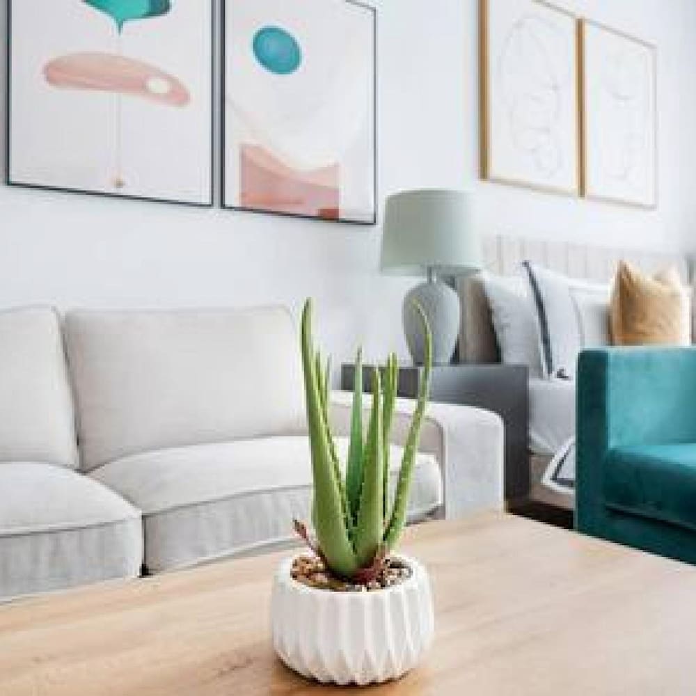 444-5a Newly Renovated 1BR in Hell s Kitchen