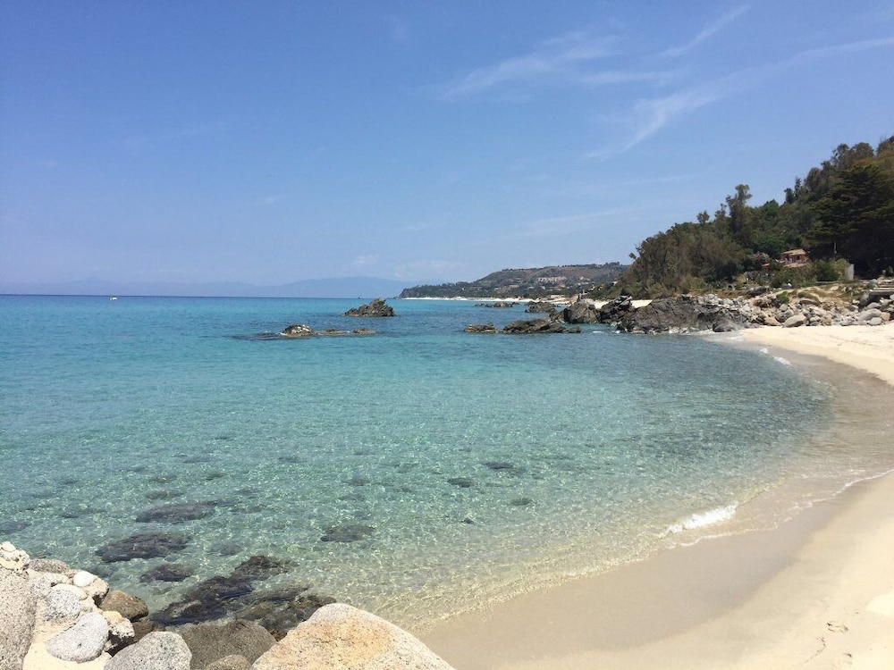 Cala Petrosa Resort