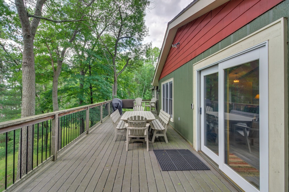2 Mi to Marina: Family Home on Sibley Lake!