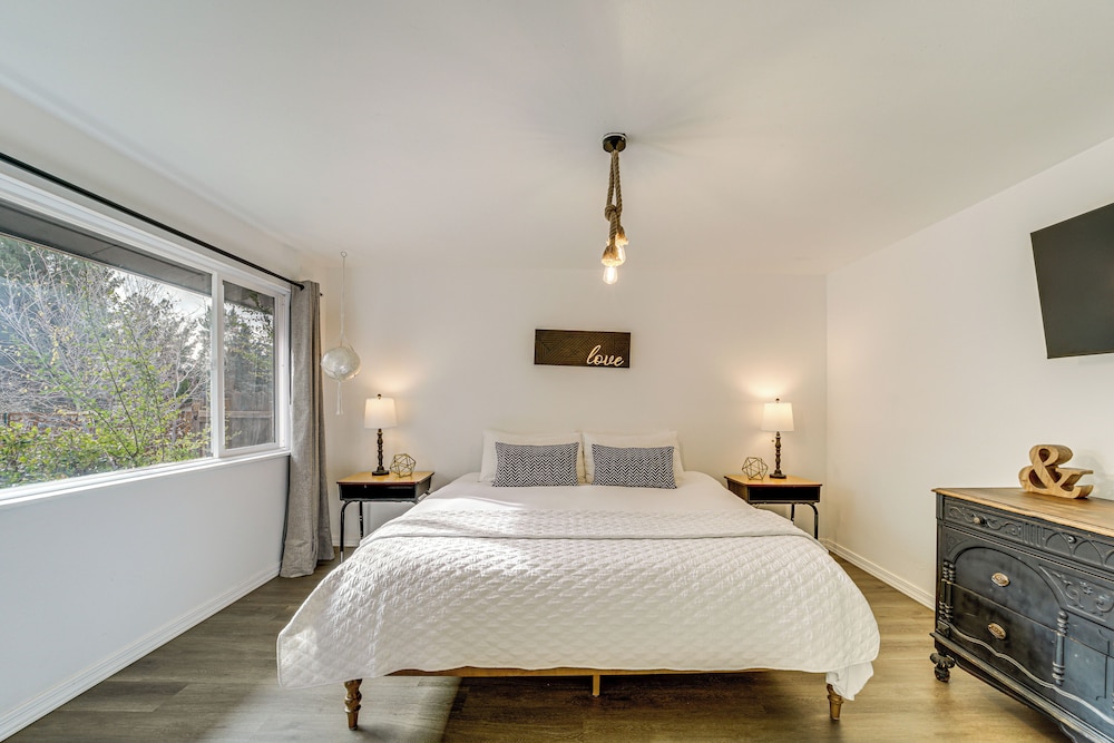 < 2 Mi to Red Rock State Park: Cozy Sedona Cottage
