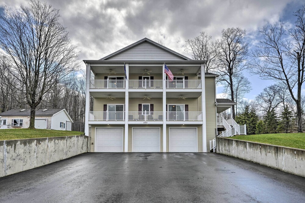 Lovely Rushville Home w/ Canandaigua Lake Views! view 2