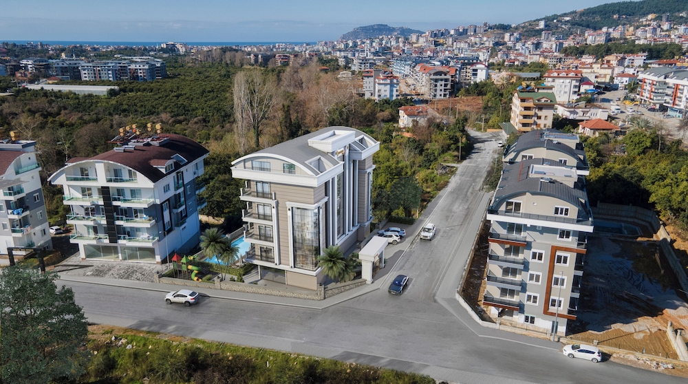 Loovox Suites