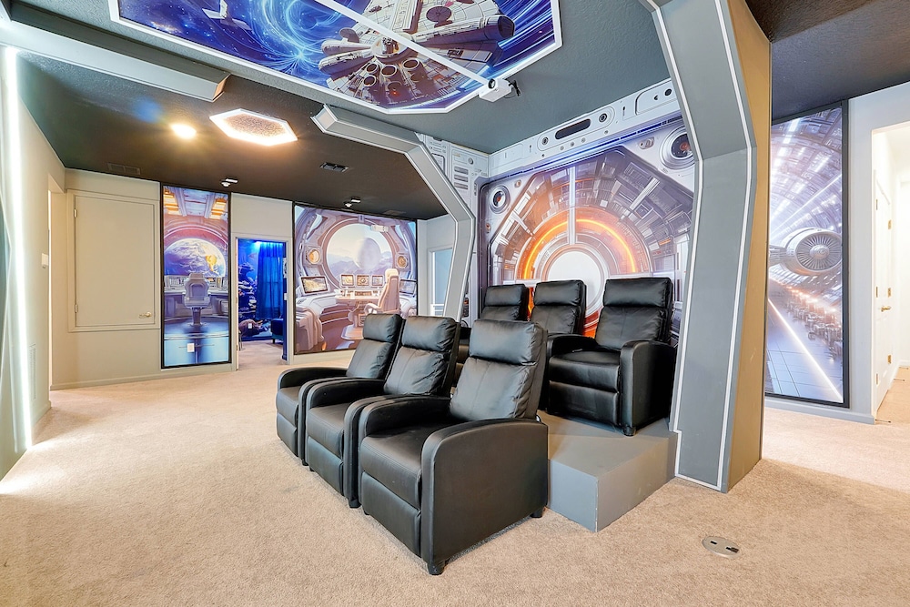 Luxury and Sophisticated 15 BR Ensuite