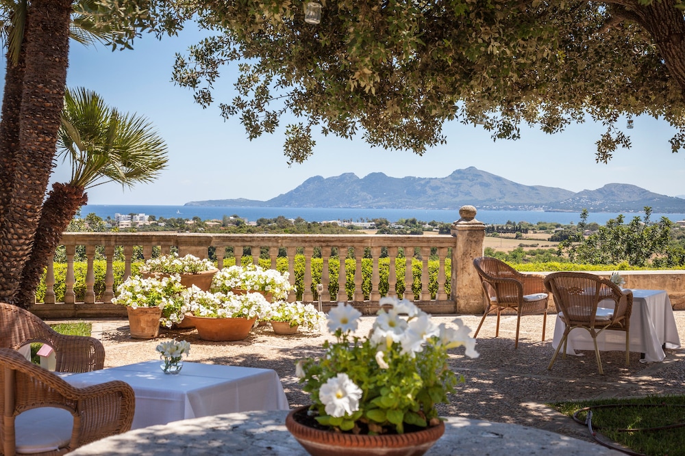 Pollensa Vacations - Hotel Llenaire - Property Image 12