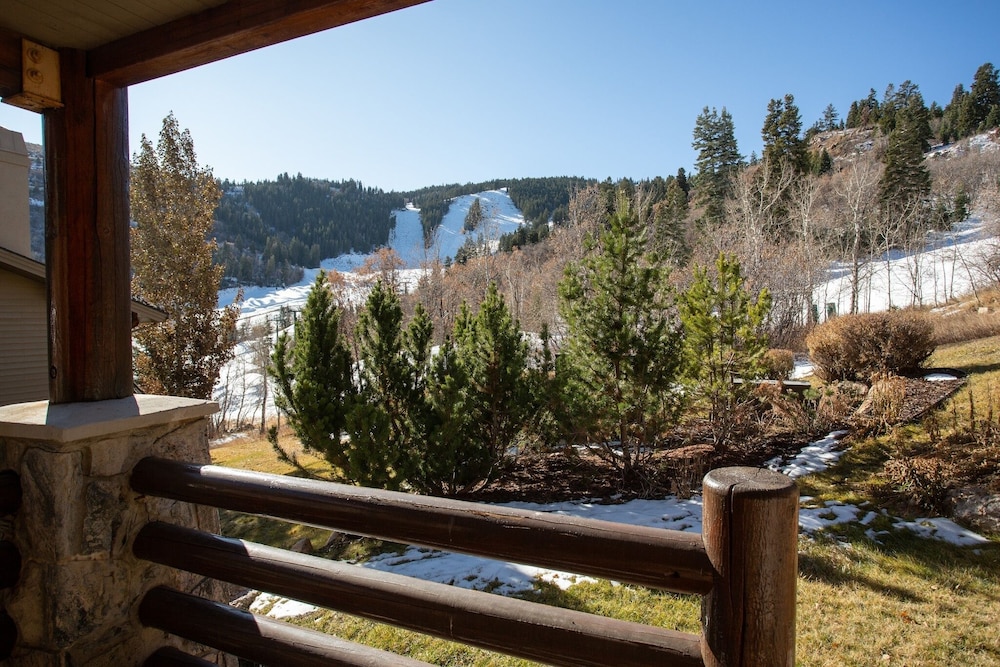 Trail's End Lodge At Deer Valley: 4-bed W/spa #17 4 Bedroom Condo