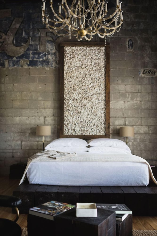 Florence Vacations - GunRunner Boutique Hotel - Property Image 17
