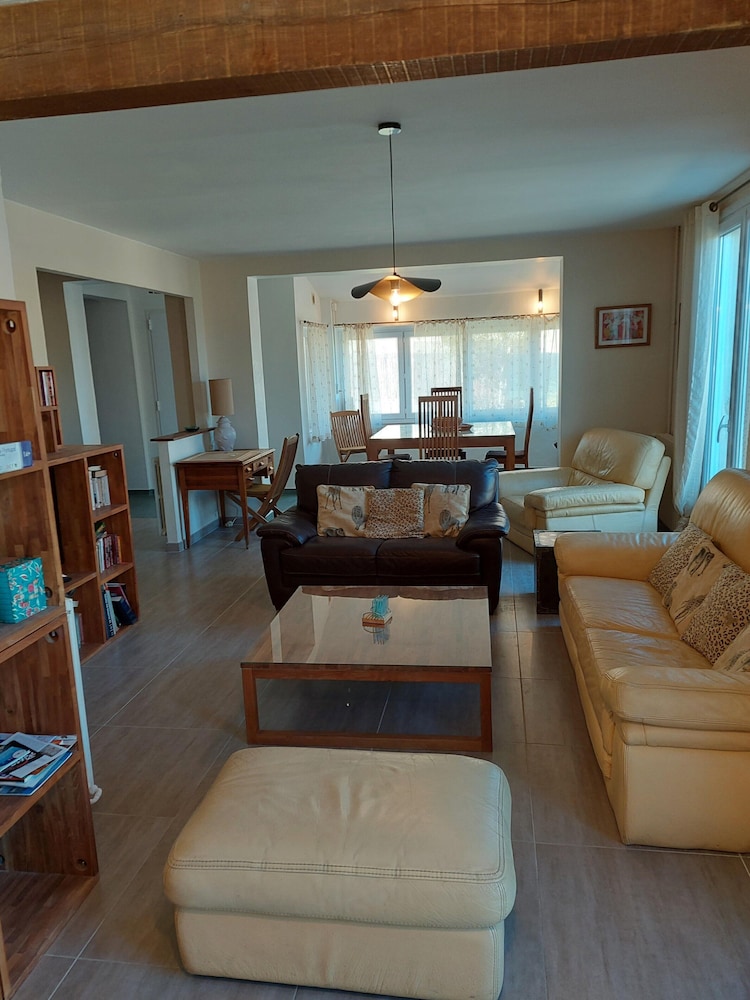 House in Vaison La Romaine With Heated Pool