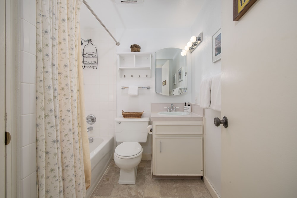 Teton Village Vacations - Teton Village Condos Collection by JHRL - Property Image 12