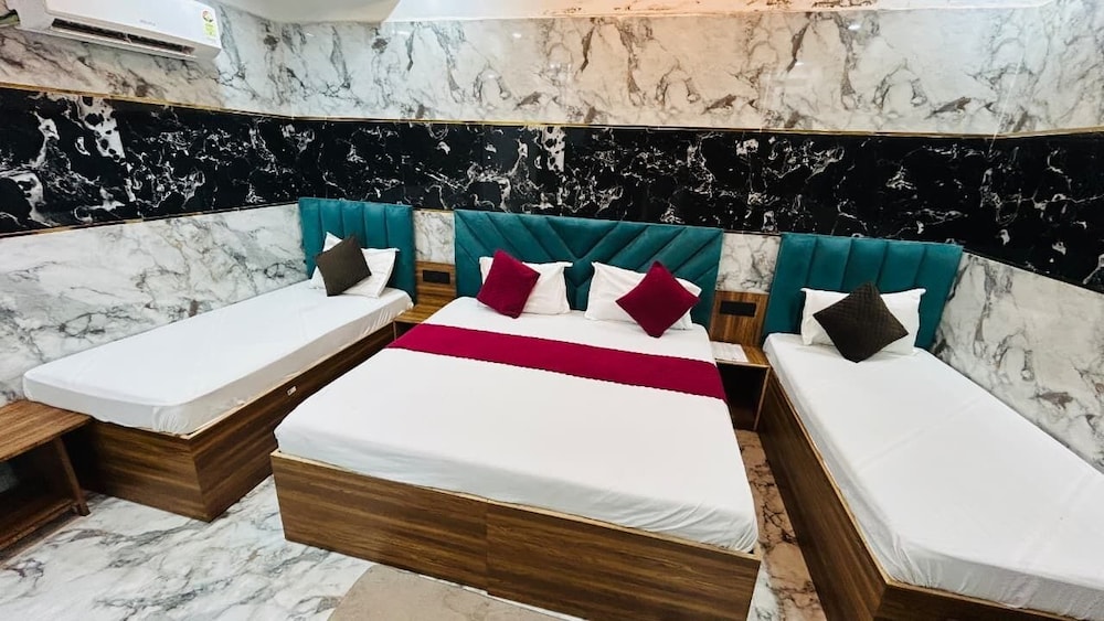 HOTEL JS INN