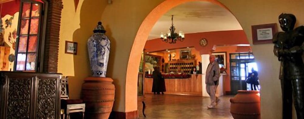 Winslow Vacations - La Posada Hotel - Property Image 2