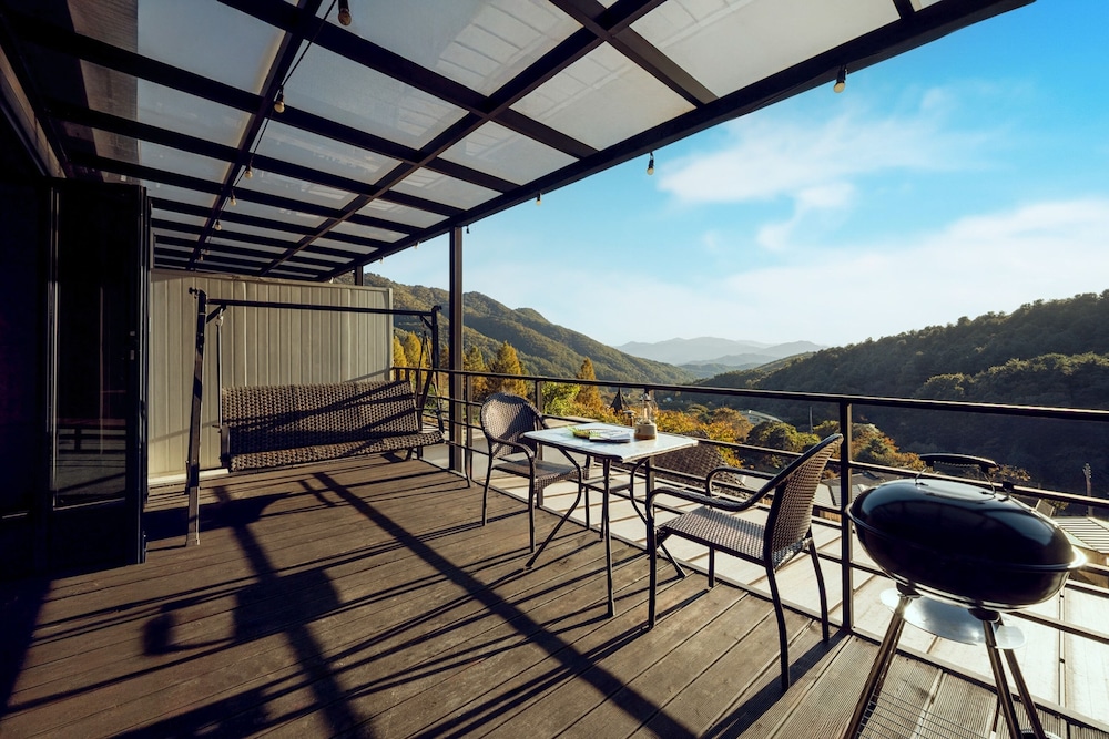 Yangpyeong Seulburg Private Poolvilla