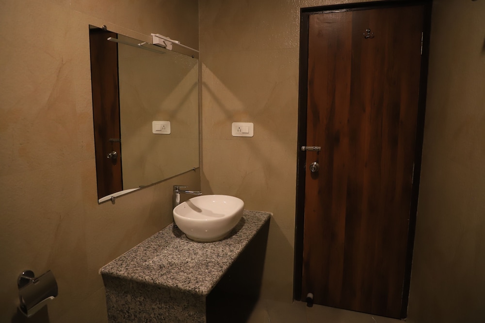 Kunden Fortune Resort Gangtok Near MG Marg