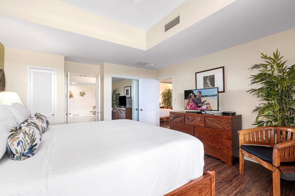 Concierge Included - Ground Floor - No Stairs & Lanai - Vrkcv