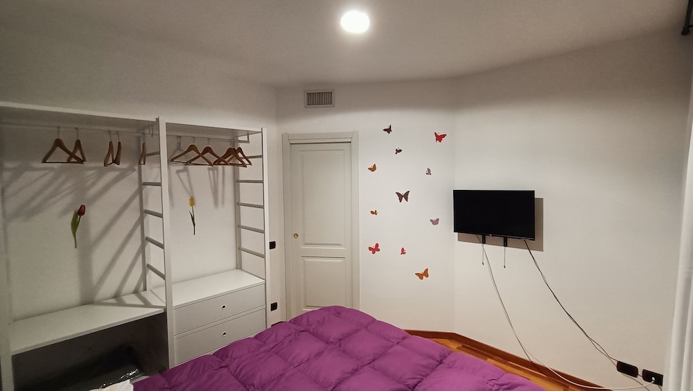 Roma Chic House - Luxury House 4 People - With 2 Bedrooms 2 Bathrooms