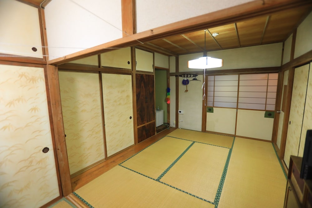 Izu Toi-Sou YK1 view 5