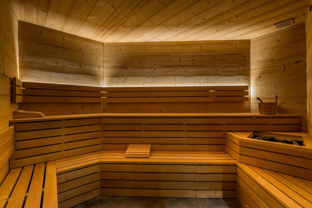 Chalet in Val Thorens Near Ski Slopes