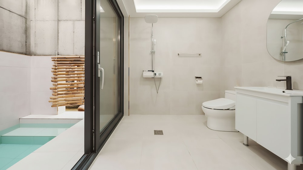 Gyeongsan Solstay
