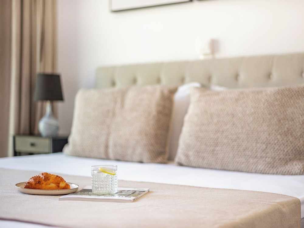 Sanders River Plaza Limassol Apartment