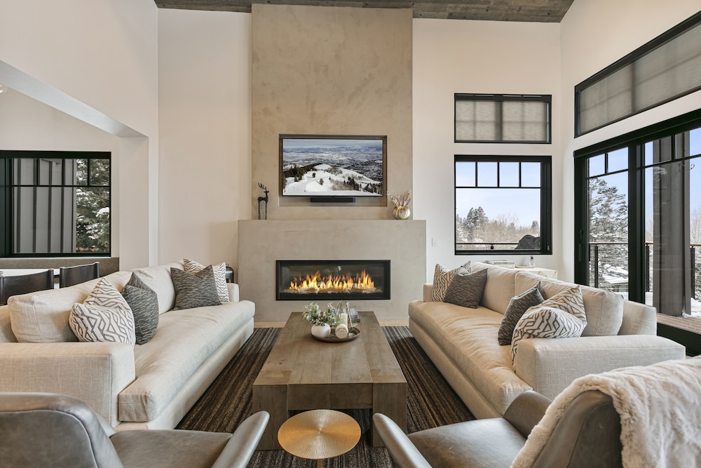 50 - Six Bedroom with Spa Stag Lodge 6 Condo