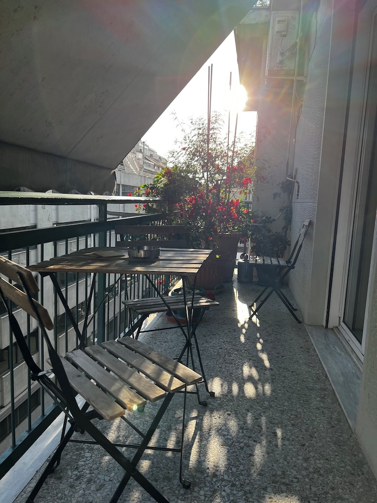 Pnyka Apartment 1