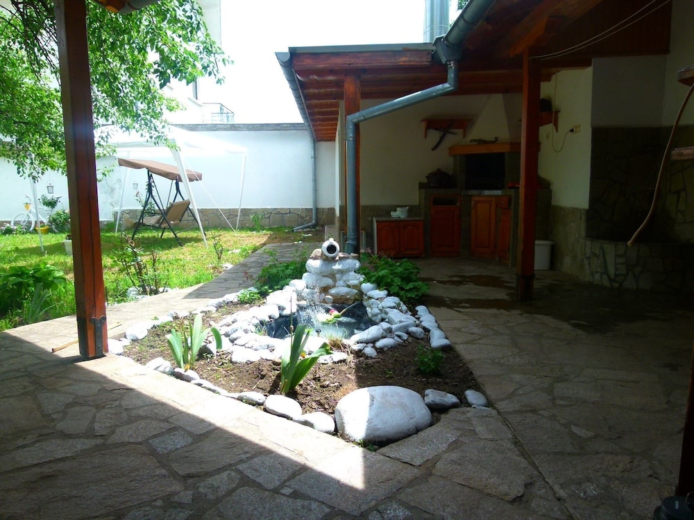 Photo 26