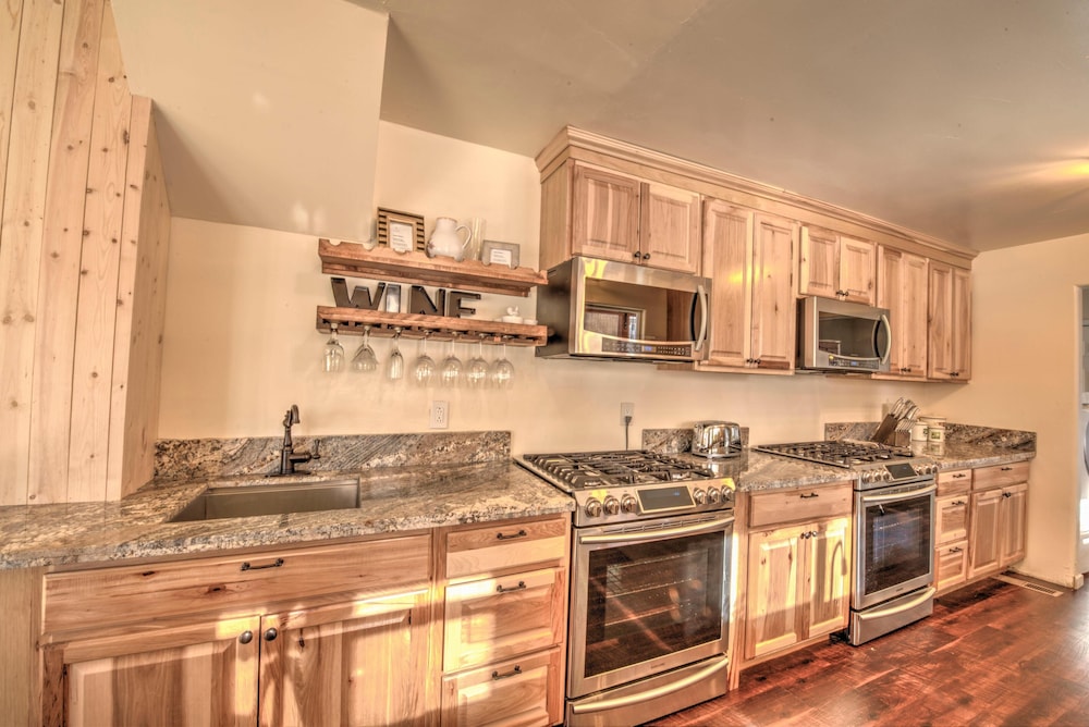 Lake Tahoe Vacations - Mv25: Waterfront Tahoe Keys Home -30 Days Minimum - Property Image 69