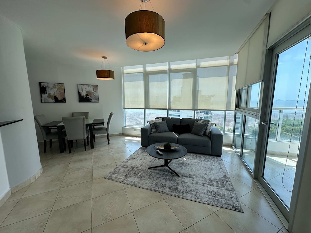 Estrella Federal I 2 Bedroom Apt in Costa del Este