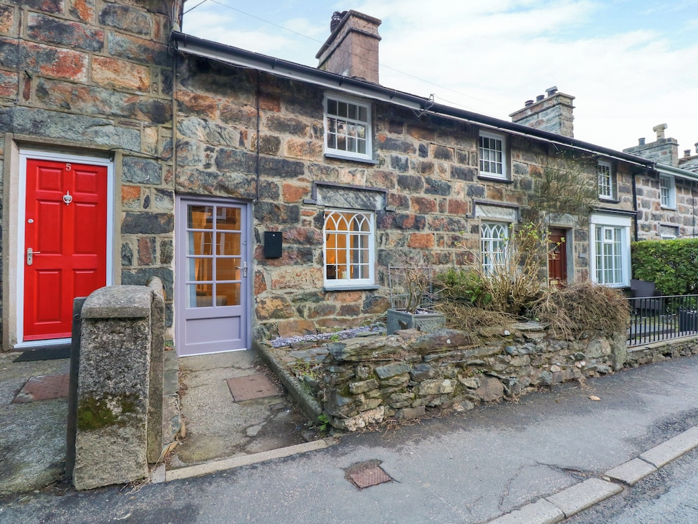 Riverside Cottage