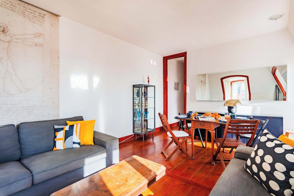 Bica's River View Duplex