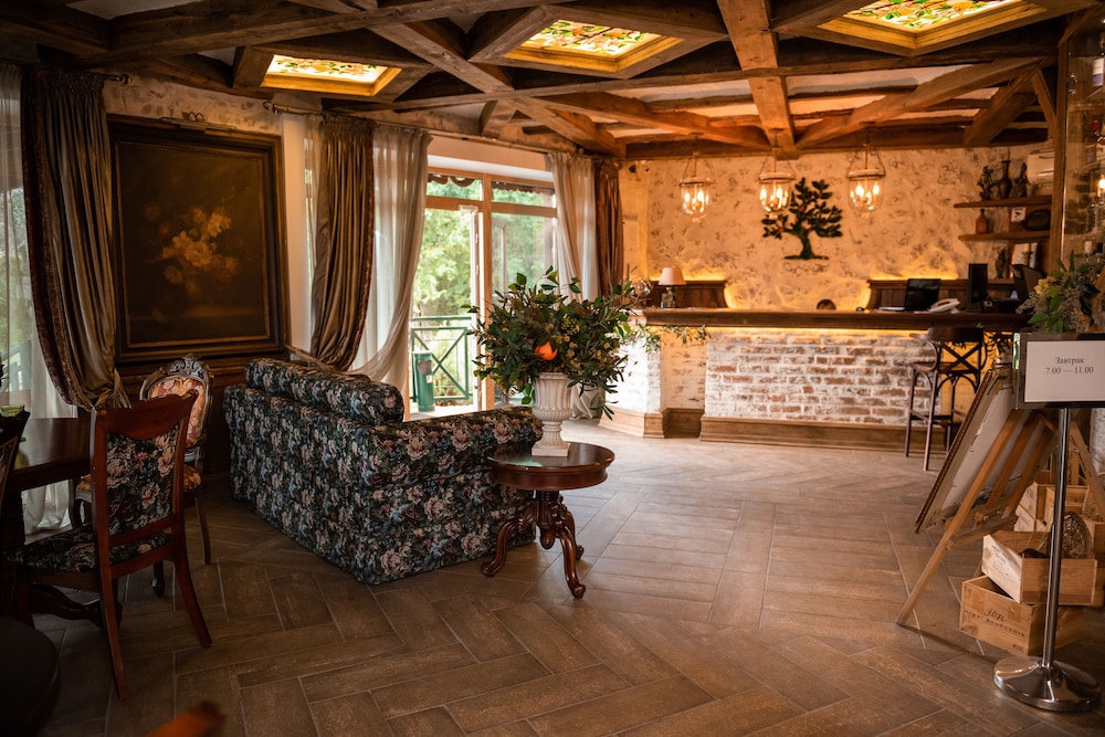 Rasslabonov Country Home view 2