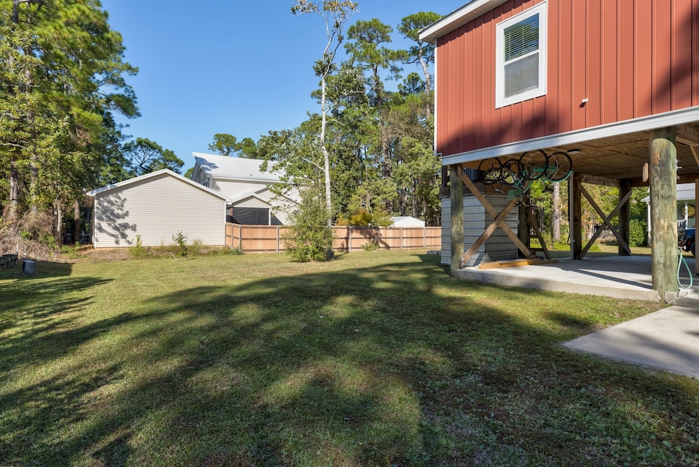 Bienville Bungalow - 304 Bienville Blvd 2 Bedroom Home