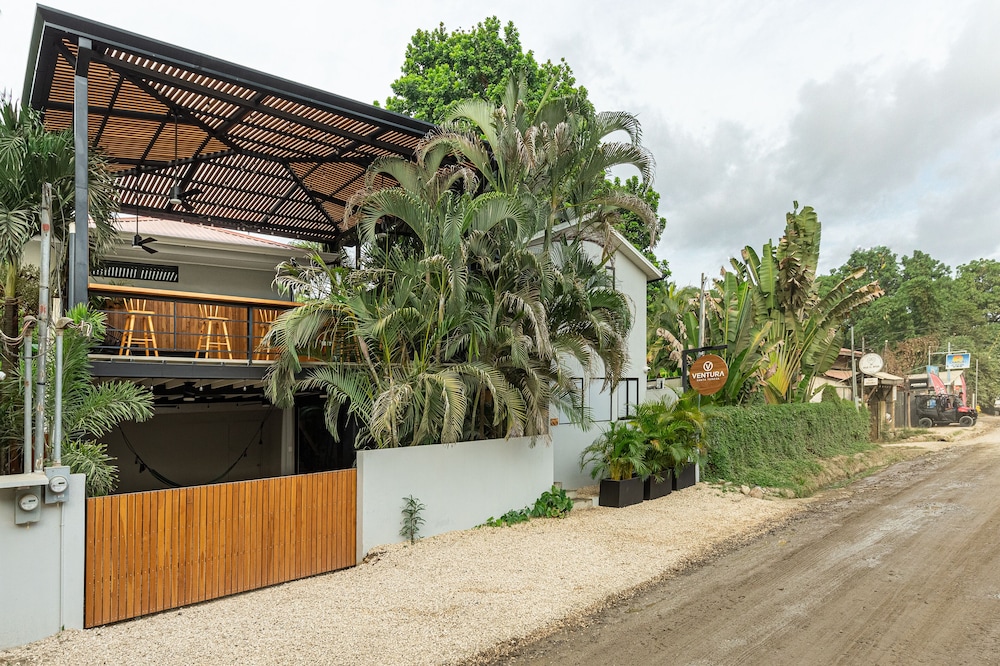 Hotel Ventura Santa Teresa - Image 1