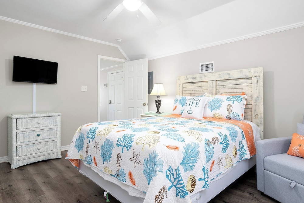 Bear Point by Southern Vacation Rentals