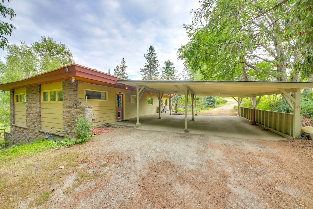 Sandpoint Vacations - 12 Mi to Schweitzer: Spacious Home w/ Deck! - Property Image 12