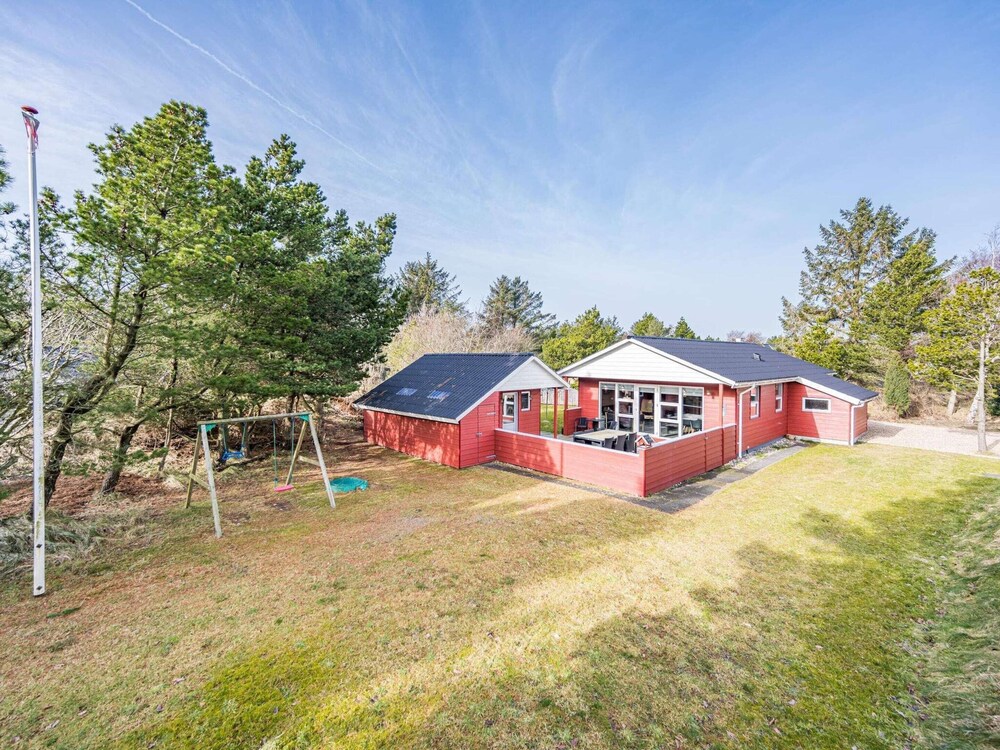 8 Person Holiday Home in Blavand