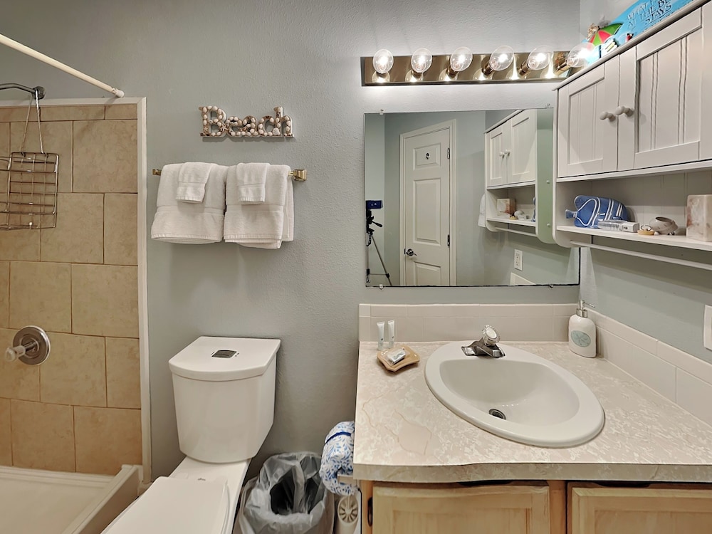 Southern Comfort by Silver Sands Vacation Rentals