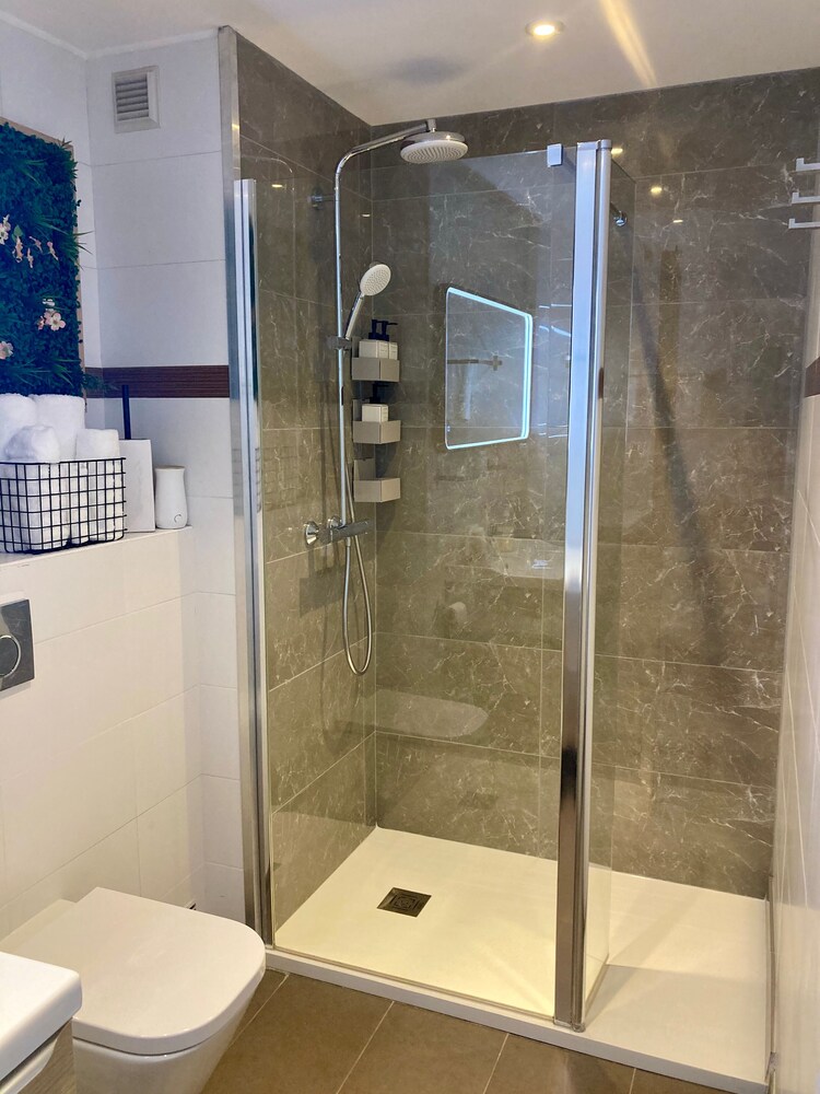 Cannes City B&B