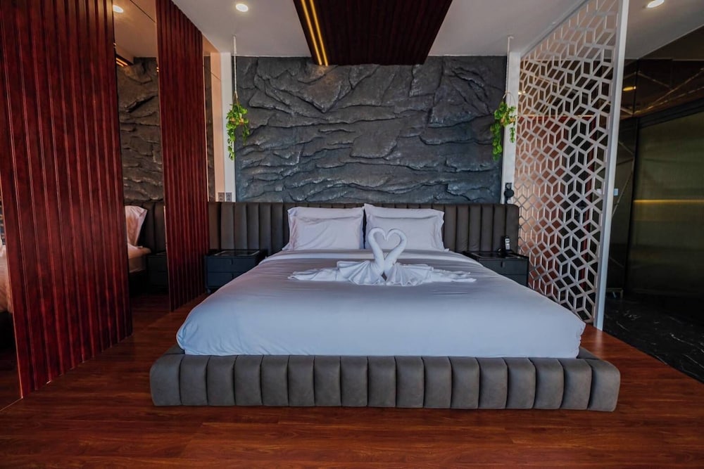 MADUSEA GRAND VILLA