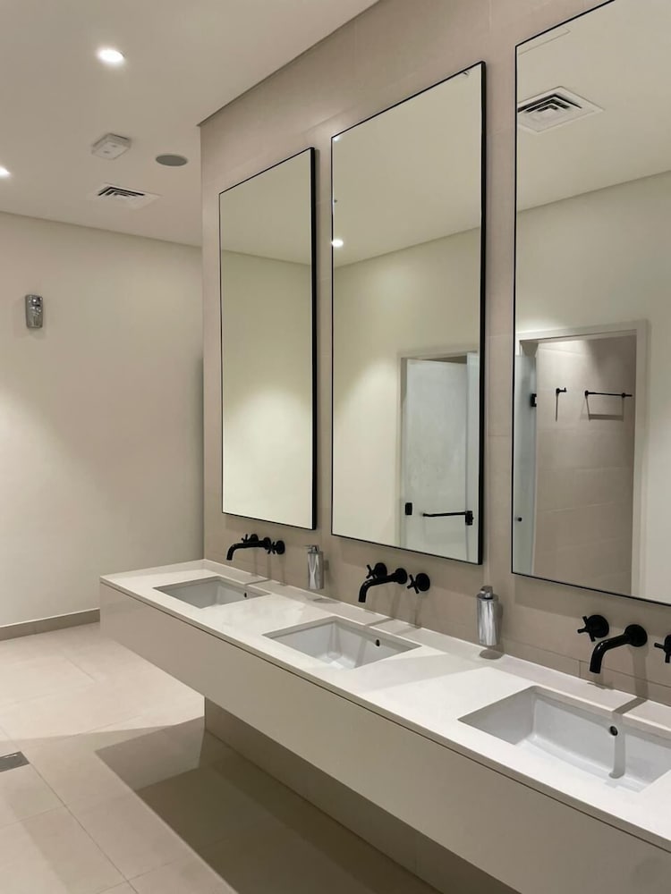 Two Bedroom Damac Majestine-StayOnHomes