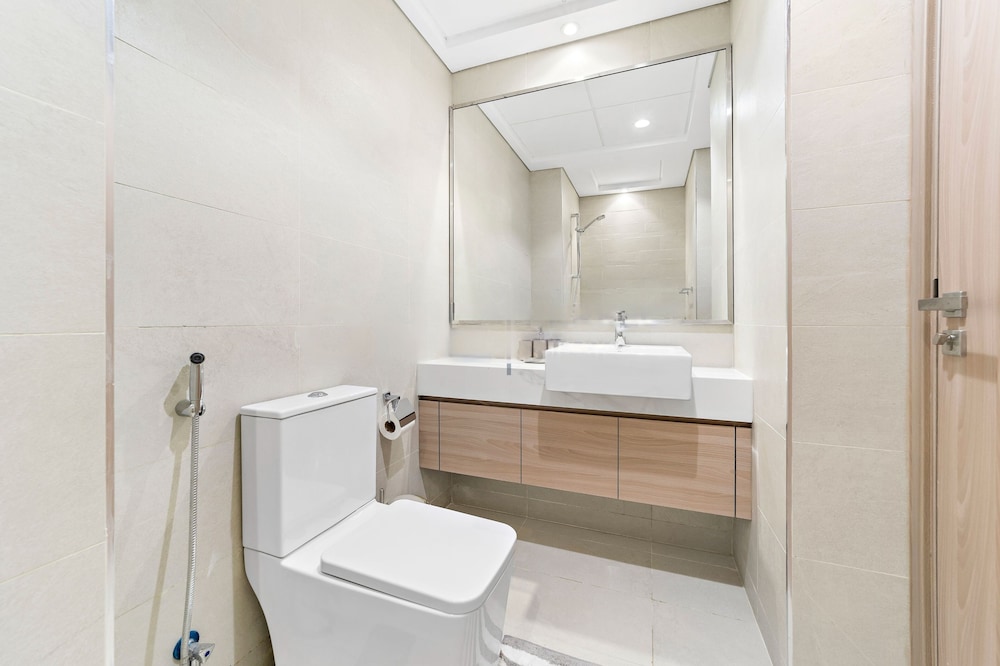 Lux BnB Farhad Azizi- Al Jaddaf