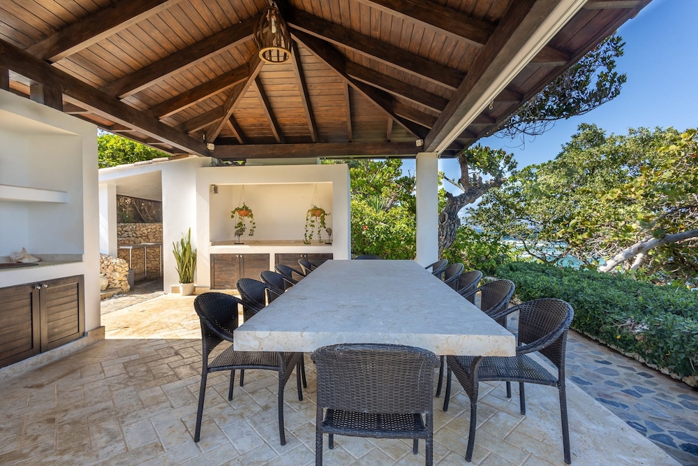 Villa Tres Amarras The Pinnacle of Exclusivity