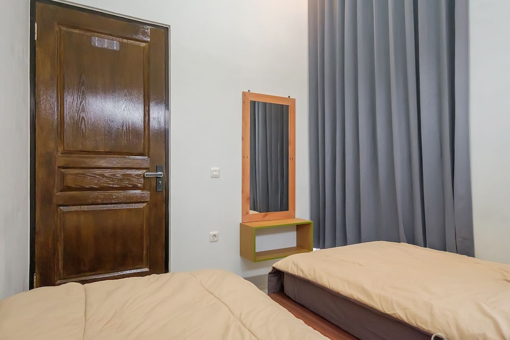 TwoSpaces Living at BSB Villa Maharaja